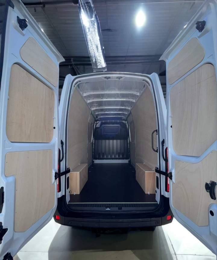 Équipements de protection pour véhicule utilitaire Île-de-France